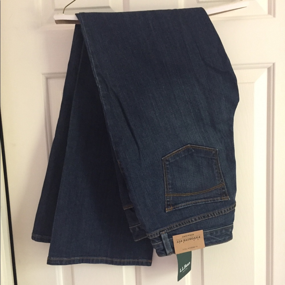 LL Bean NWT Favorite Fit jeans
